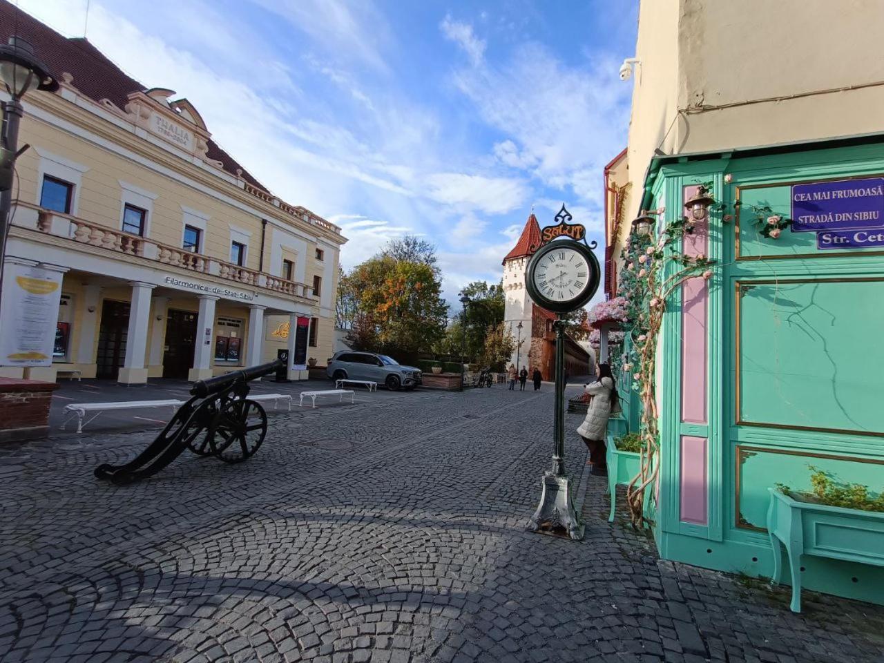 Ferienwohnung Old Town Cozy Nest Hermannstadt Exterior foto